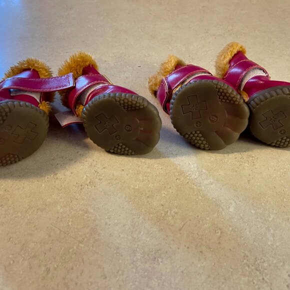 Dog Booties size small Pink and Brown Ugg Style - Picture 3 of 8